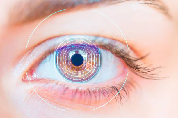 Smart Lens for Vision Correction